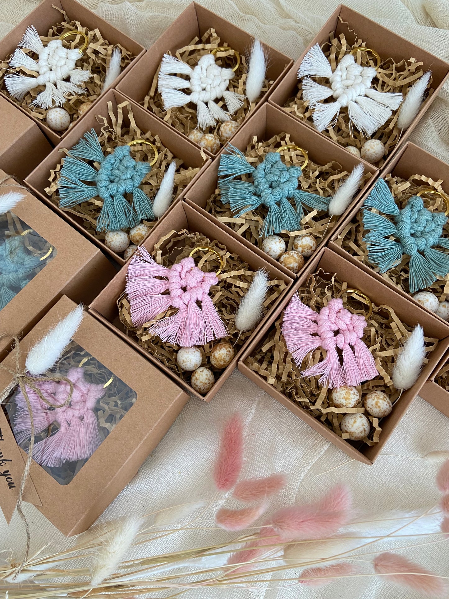 Μπομπονιέρα Mini Μακραμέ Μπρελόκ Σε Κουτάκι