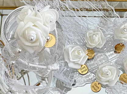 Λευκά Τριαντάφυλλα με Πέρλες