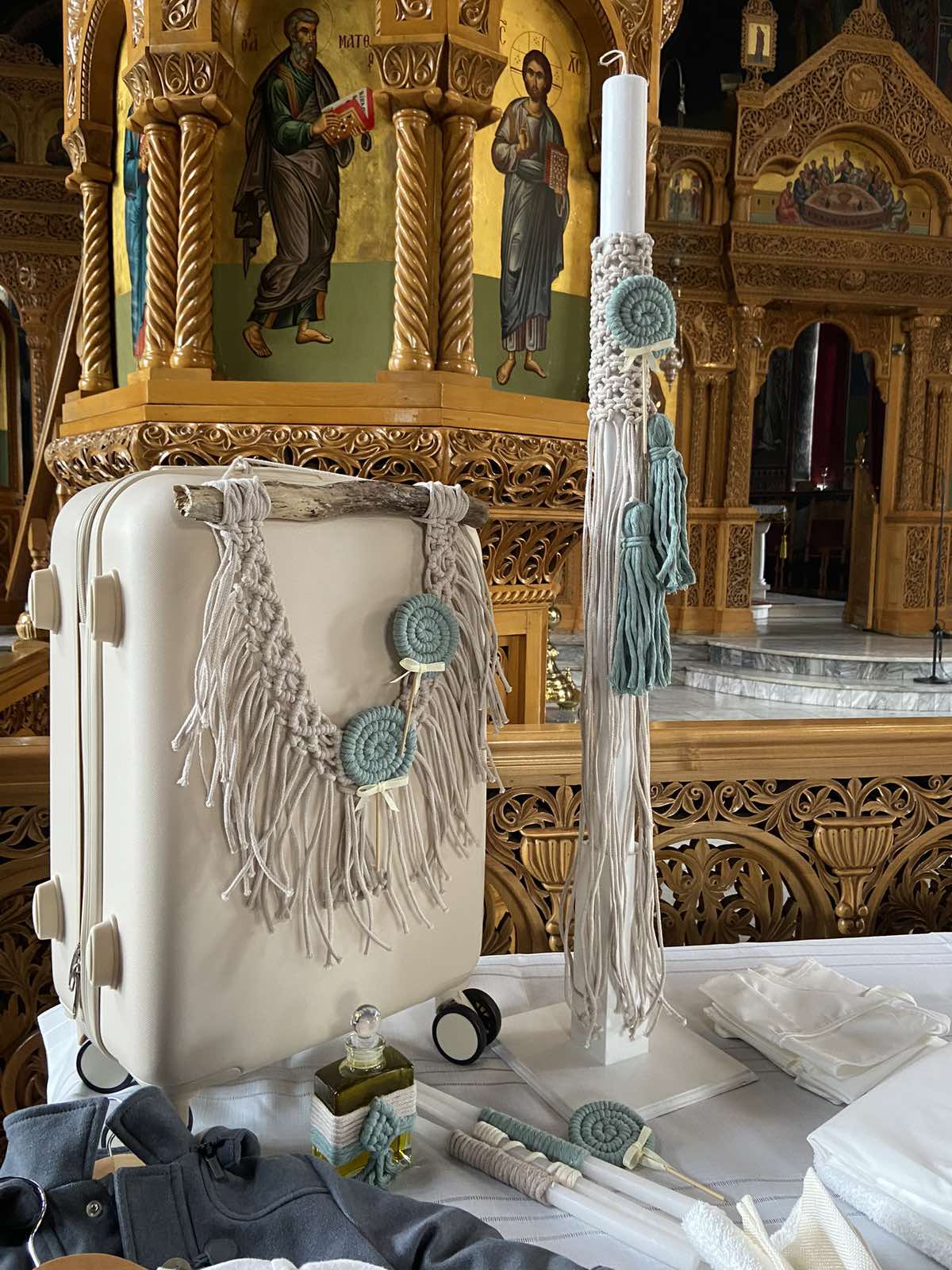 Boho macrame baptism set with green lollipop decoration, suitcase, candle and christening accessories by Capricorn Creations